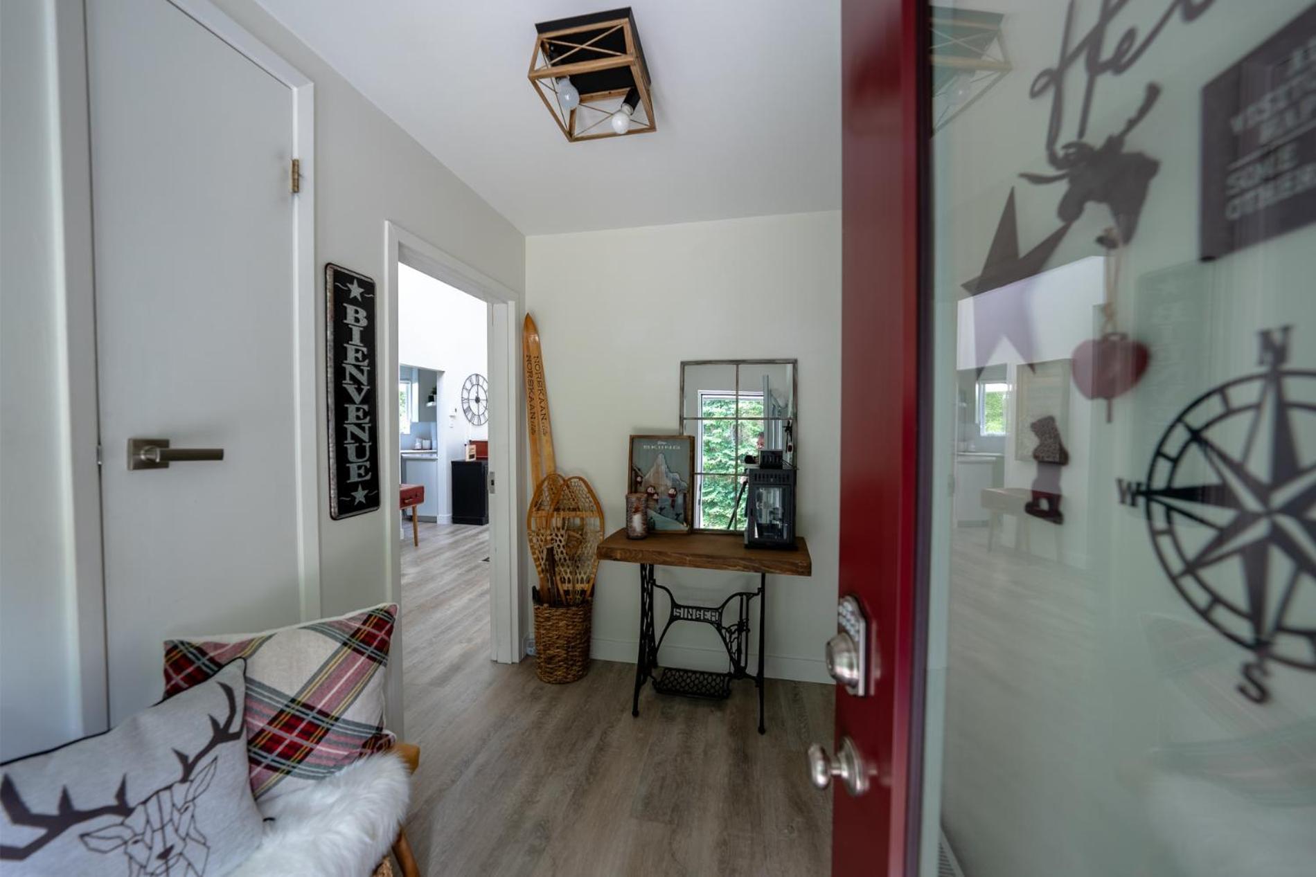 Le Retro Chic A Apartment