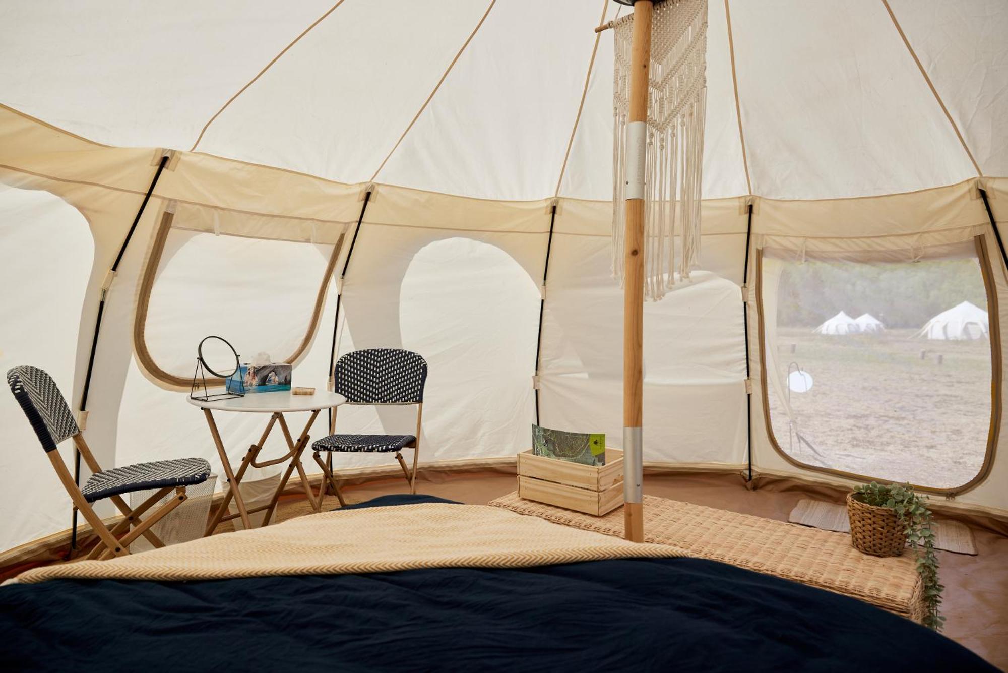 Luxury tent Uniq - Domaine Saint-bernard Mont-Tremblant