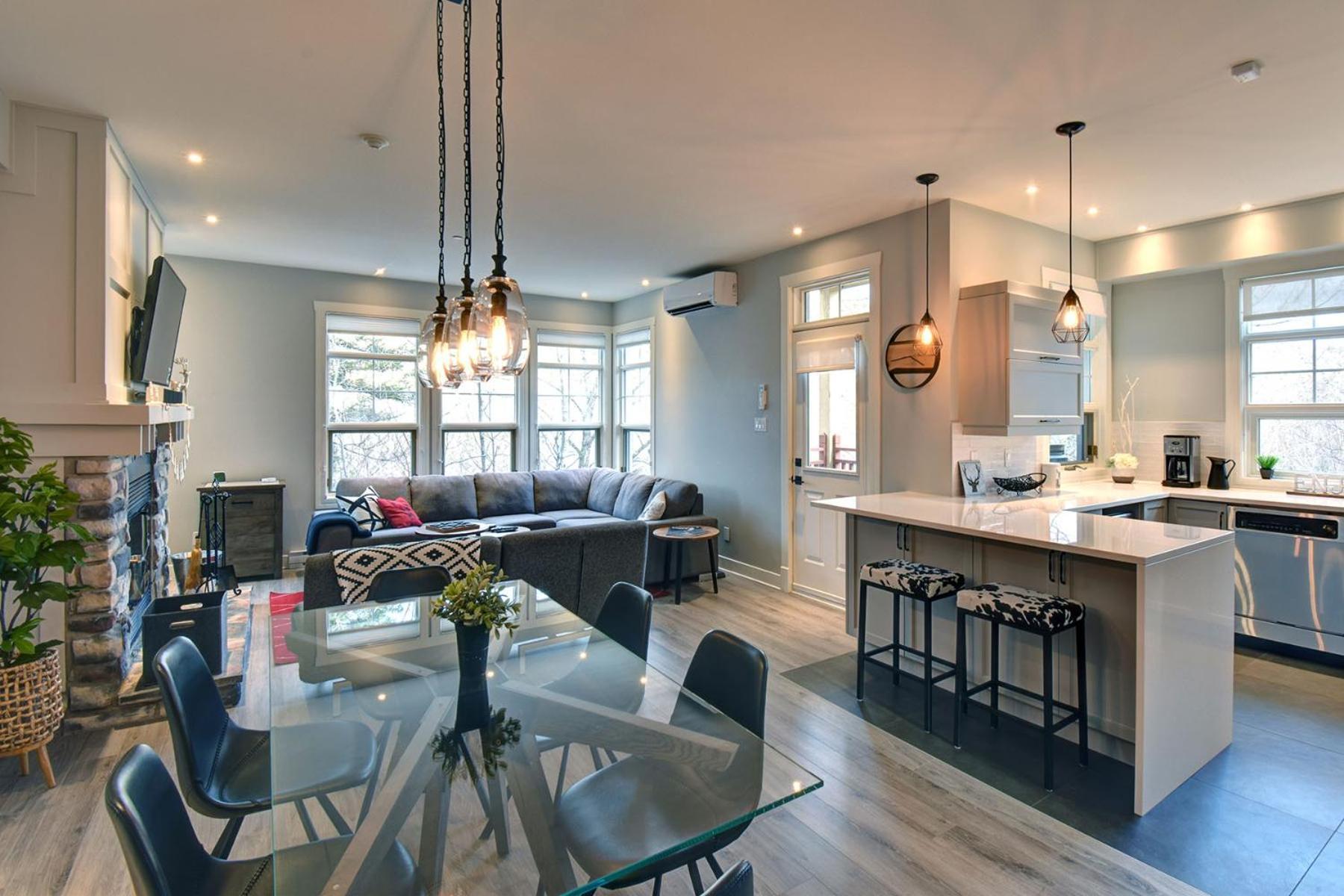 Apartment Tremblant Prestige - Les Eaux 207-2 Mont-Tremblant