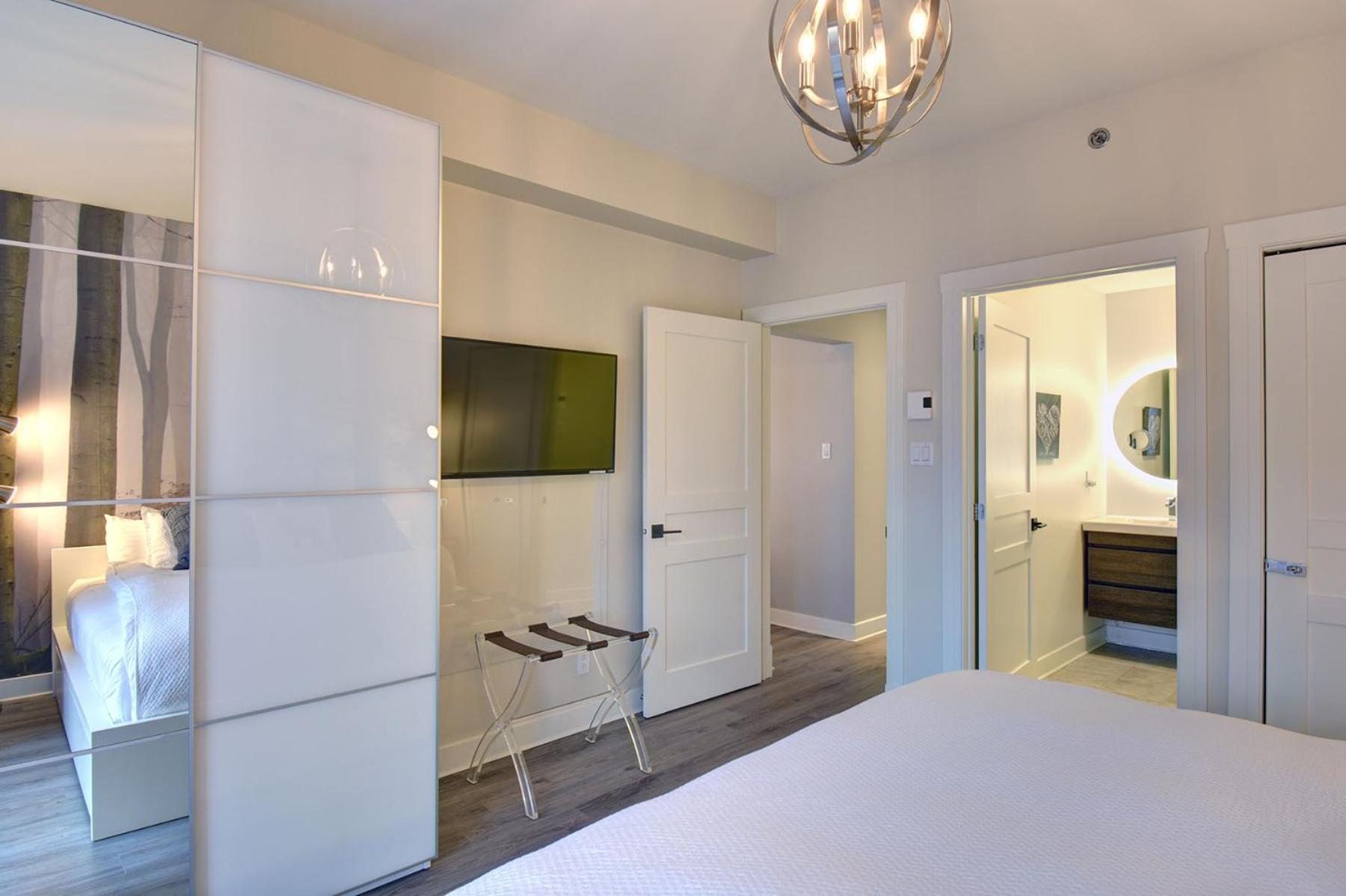 Apartment Tremblant Prestige - Les Eaux 207-2 Mont-Tremblant