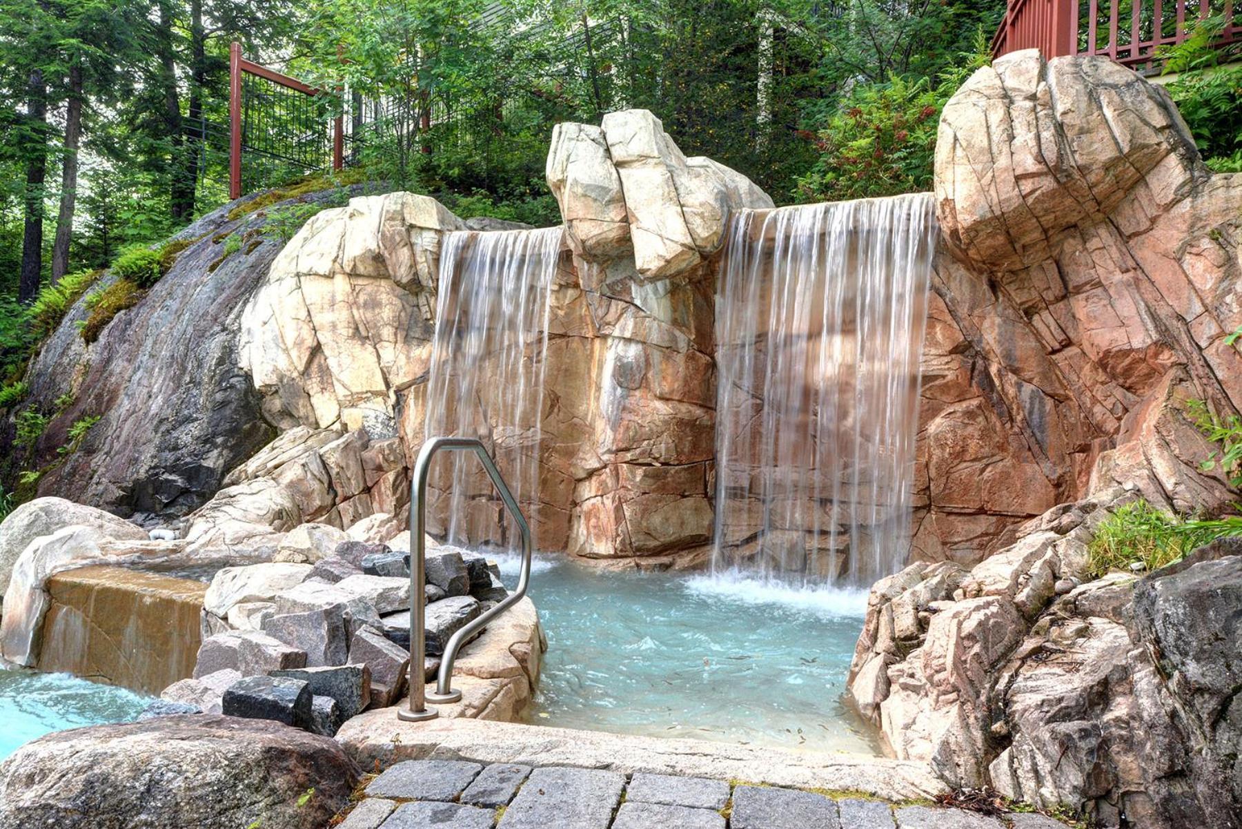 Tremblant Prestige - Les Eaux 233-2 Mont-Tremblant