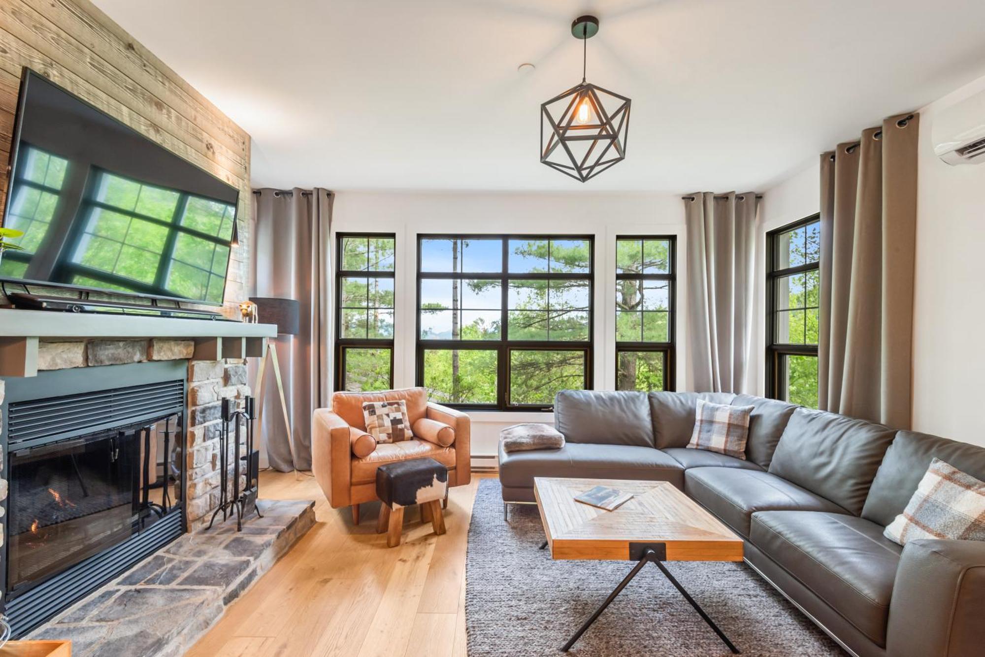 Apartment Tremblant Prestige - Les Eaux 235-1