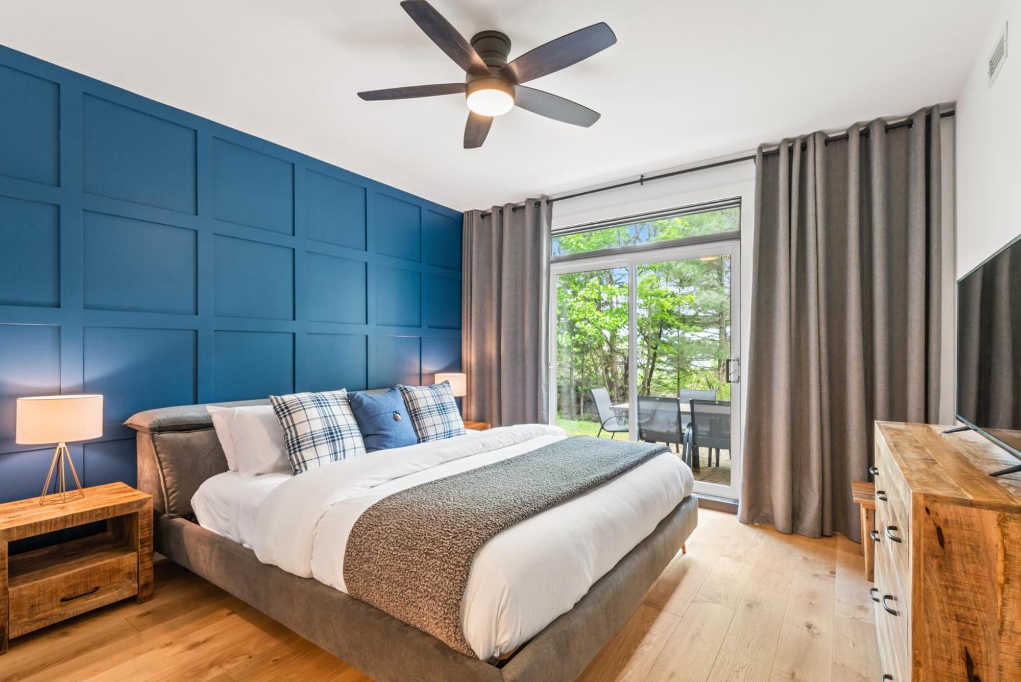 Apartment Tremblant Prestige - Les Eaux 235-1 Mont-Tremblant