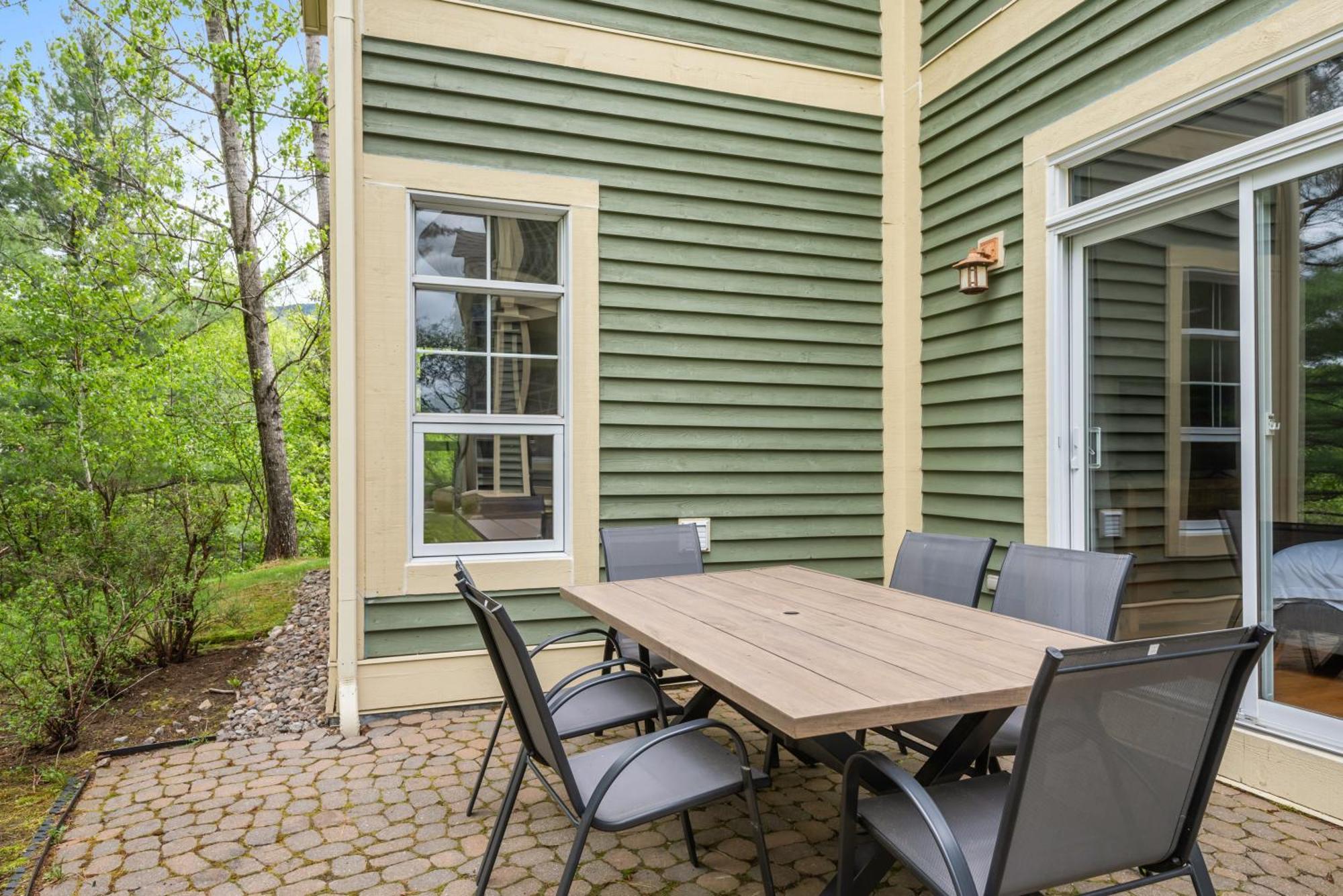 Tremblant Prestige - Les Eaux 235-1 Apartment