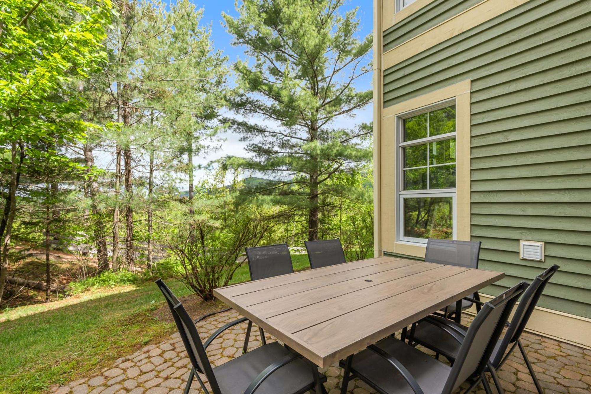 Tremblant Prestige - Les Eaux 235-1 Apartment *