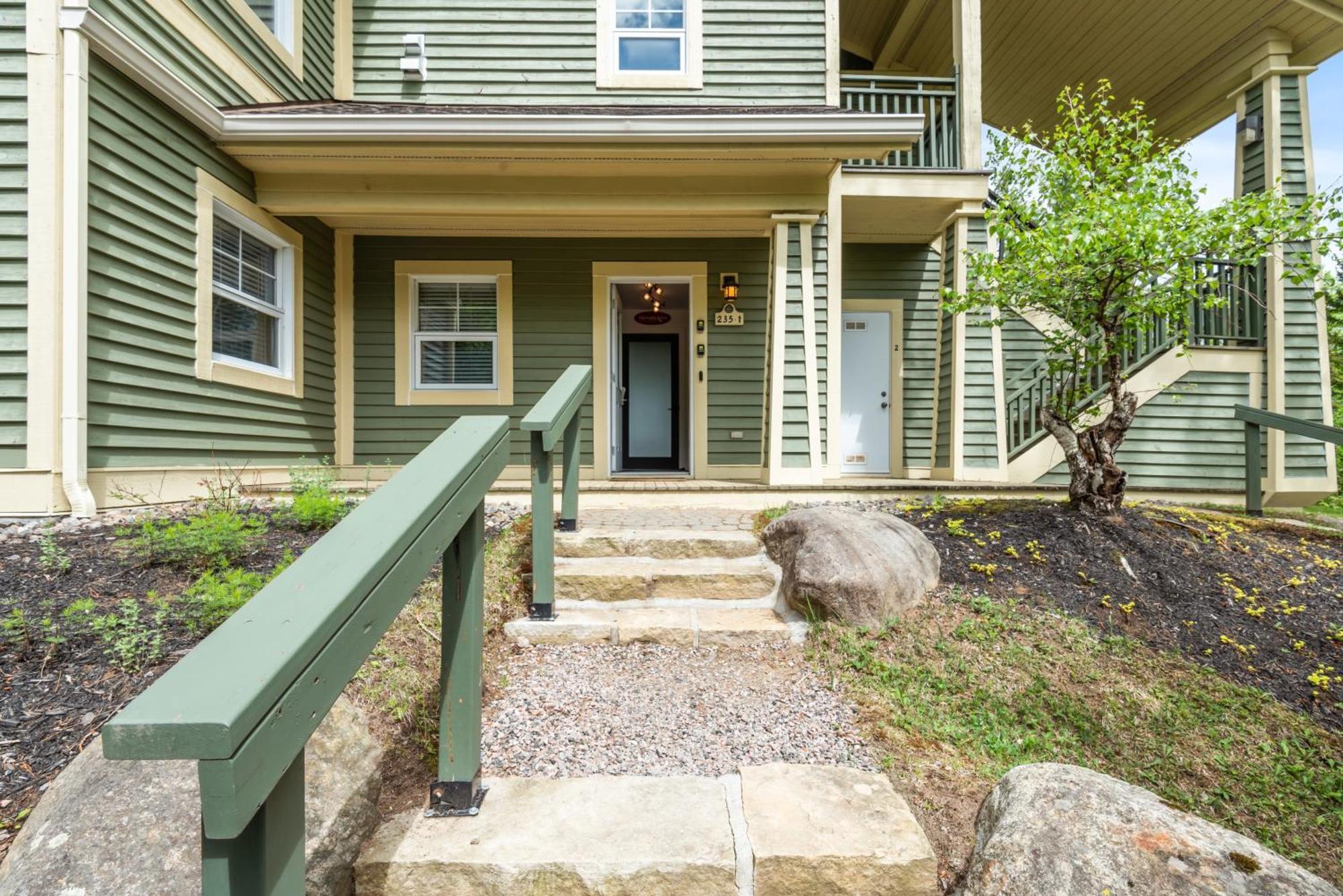 Tremblant Prestige - Les Eaux 235-1 Apartment Mont-Tremblant