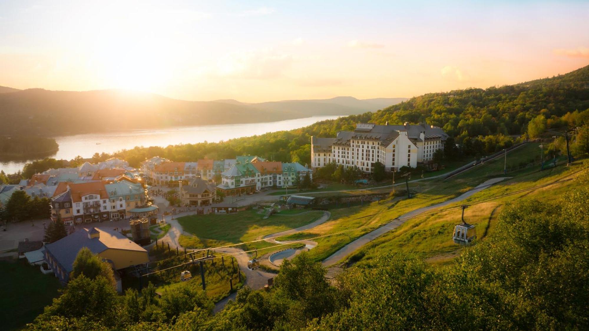 Hotel Fairmont Tremblant 5*