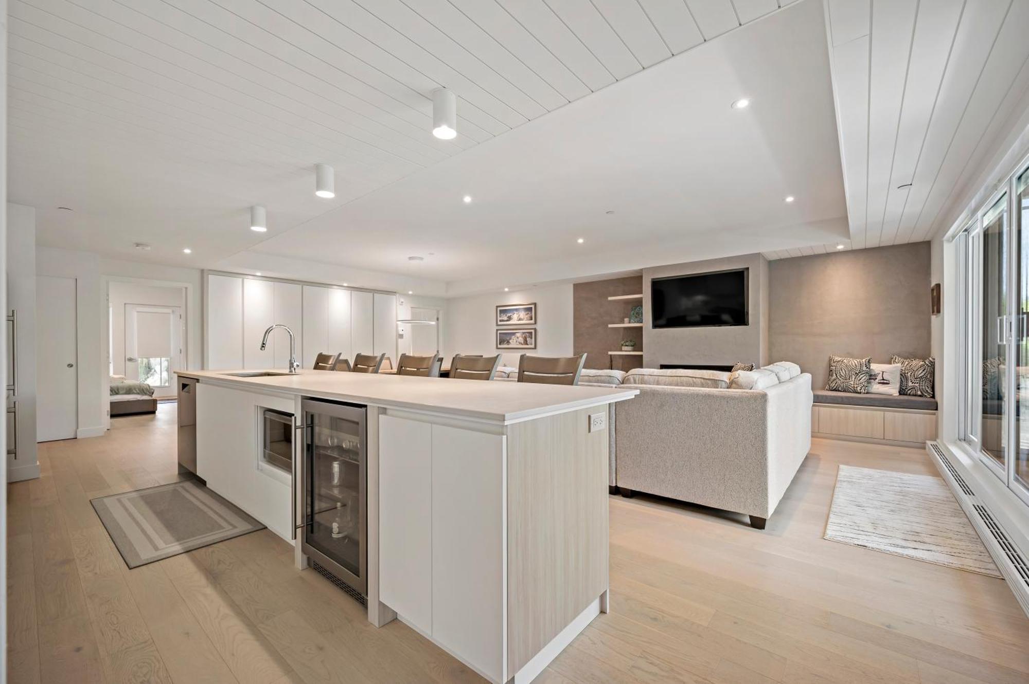 By Tremblant Platinum