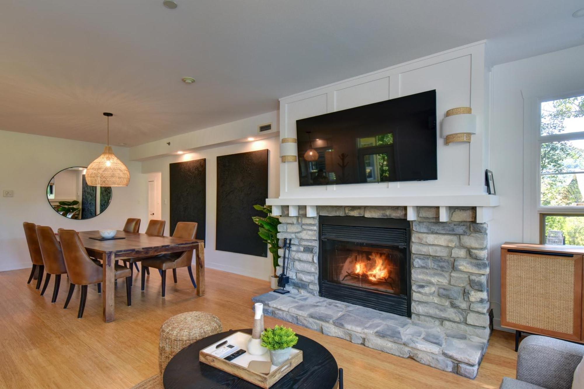 Tremblant Prestige - Les Eaux 227-6 *