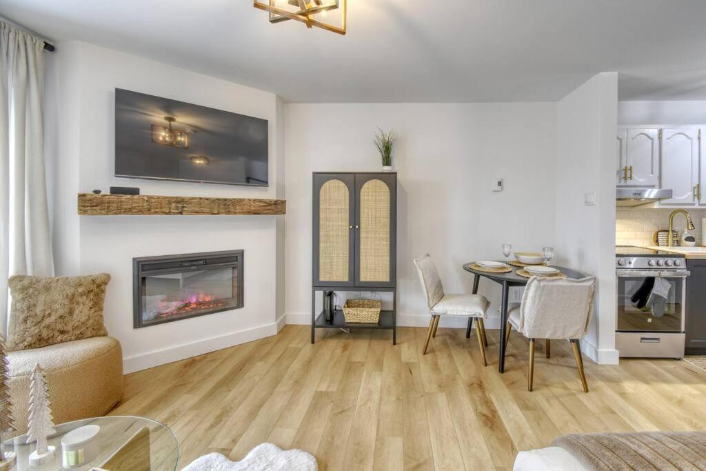 Apartment 104 -tremblant
