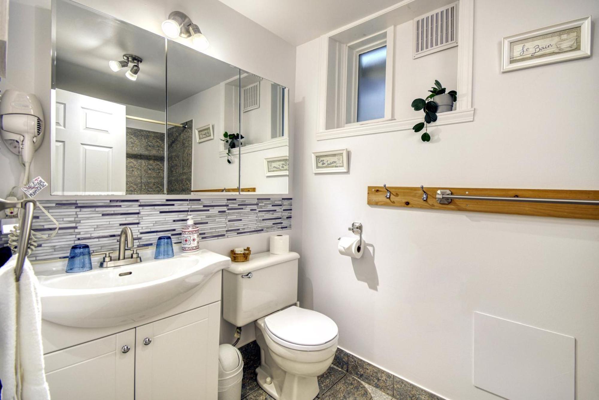 Auberge Le Lupin-Self Check-In 3* Mont-Tremblant