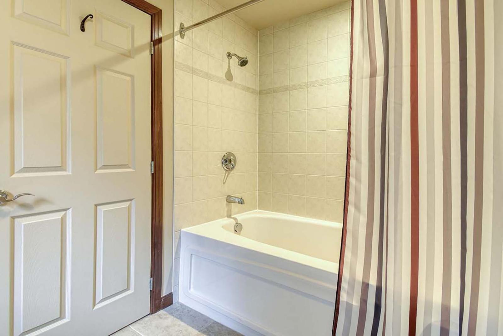 146 Borealis - Close To The Mountains In * Mont-Tremblant