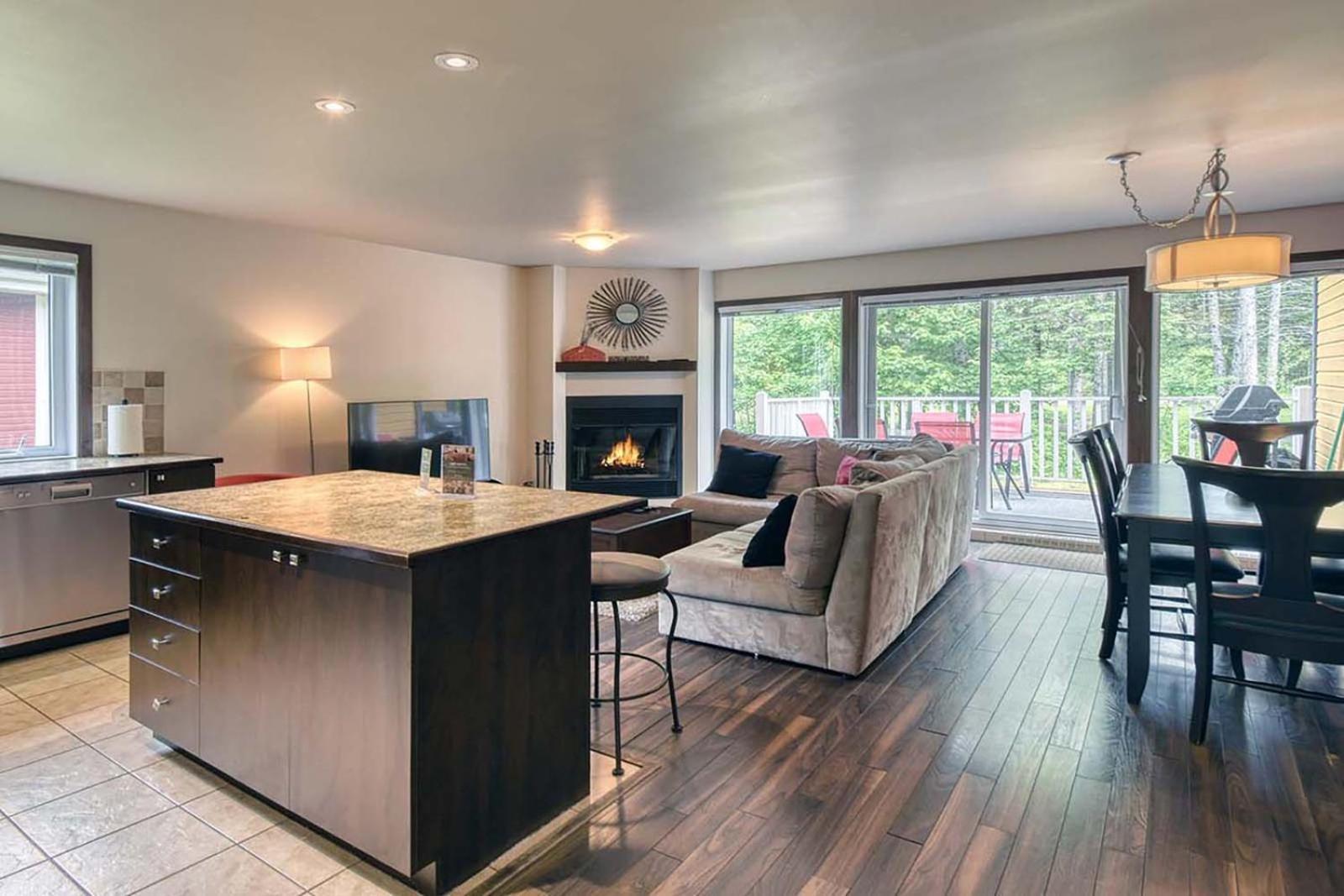 146 Borealis - Close To The Mountains In