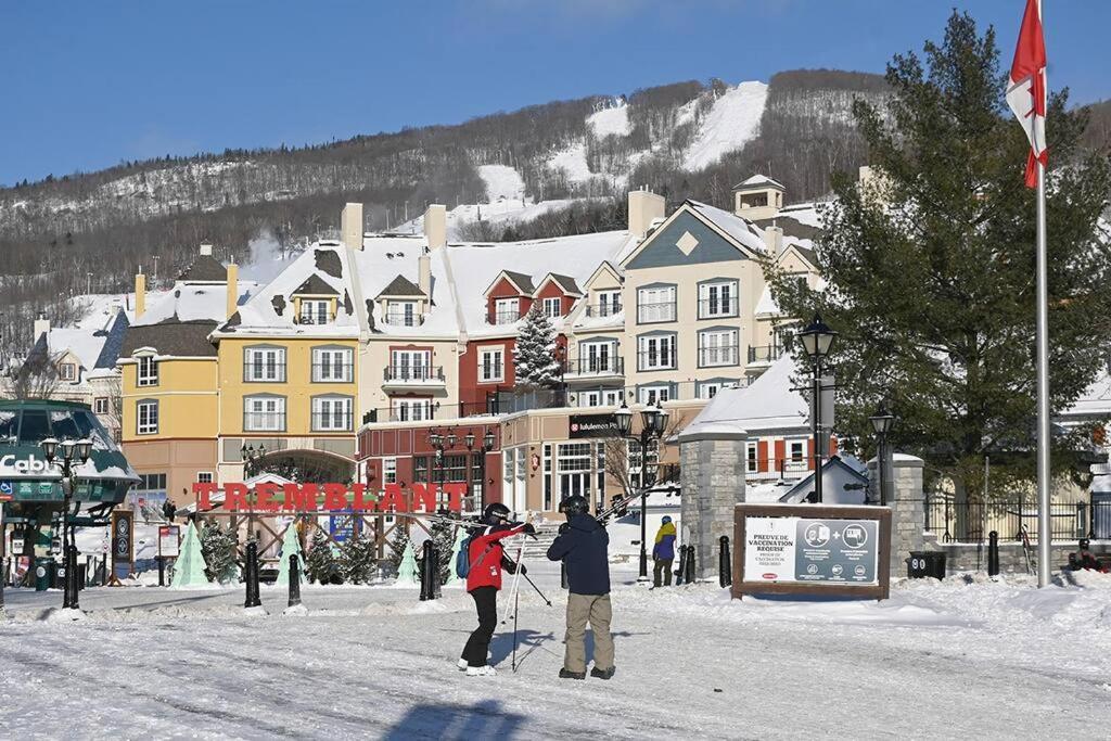 Cozy In The Tremblant Village Apartment *