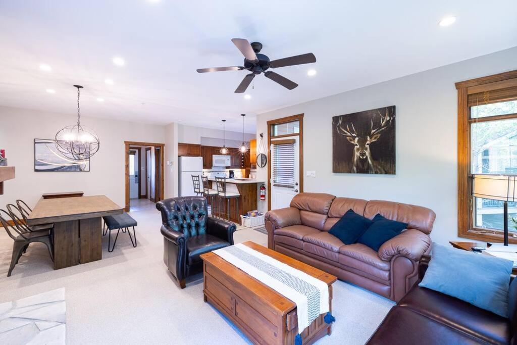 Les Eaux Tremblant - Luxury With Pool & And Ac