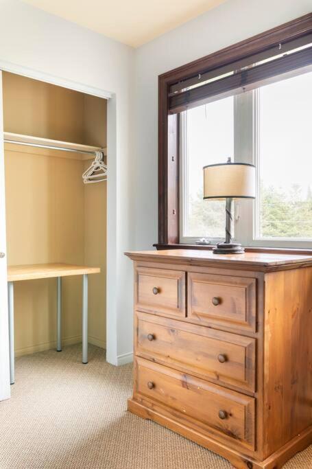 Tremblant Classic La Bete Golf Course Holiday home *