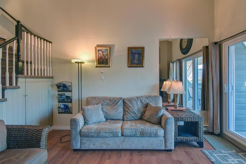 Apartment Charming Tremblant 1 Bedroom With Pool And Hot Tub