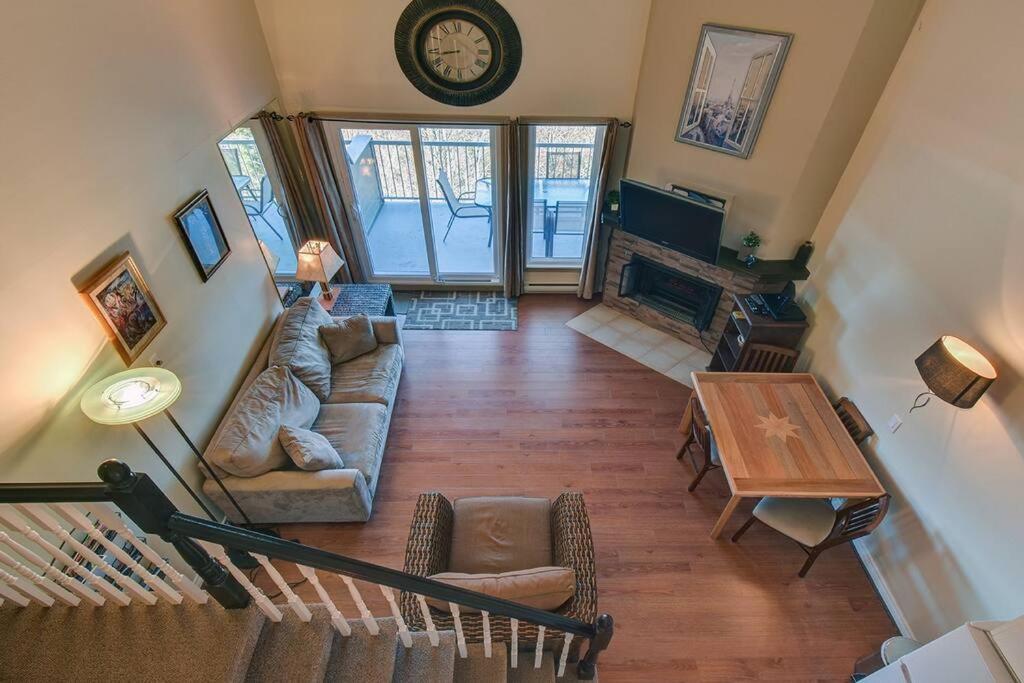 Charming Tremblant 1 Bedroom With Pool And Hot Tub * Mont-Tremblant