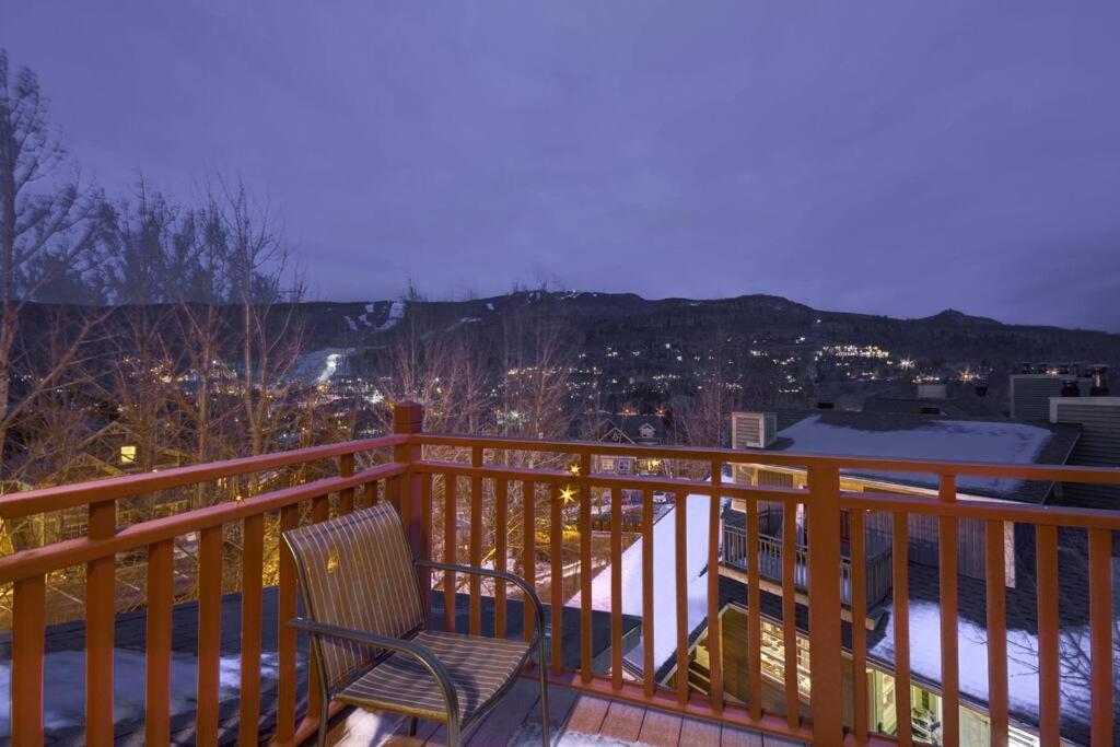 Chalet Les Eaux Tremblant Classic Pool & Jacuzzi Mont-Tremblant
