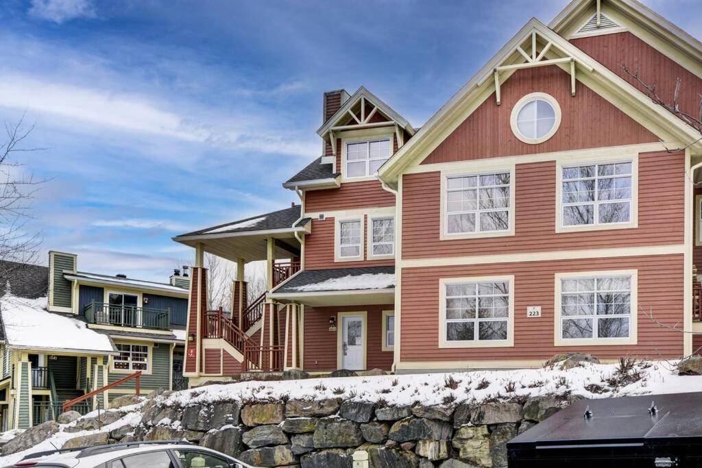 Chalet Les Eaux Tremblant Classic Pool & Jacuzzi *