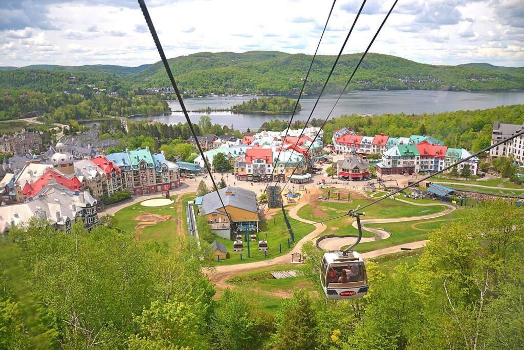 Les Eaux Tremblant Classic Pool & Jacuzzi Chalet Mont-Tremblant