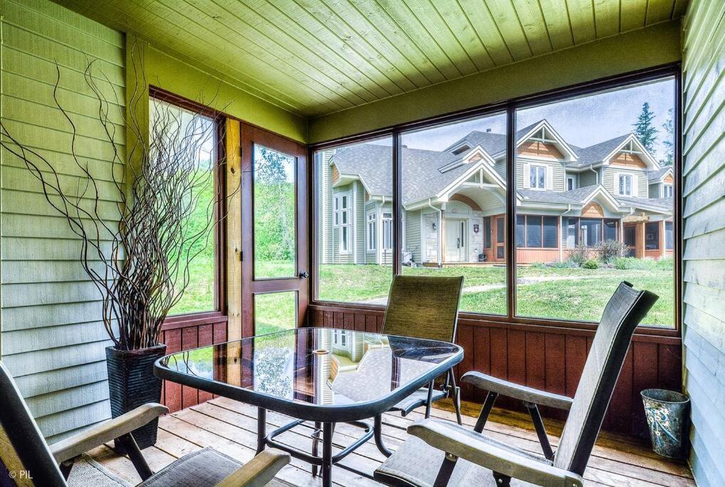 Apartment Le Rabaska Tremblant Chalet On La Bete Golf Course *