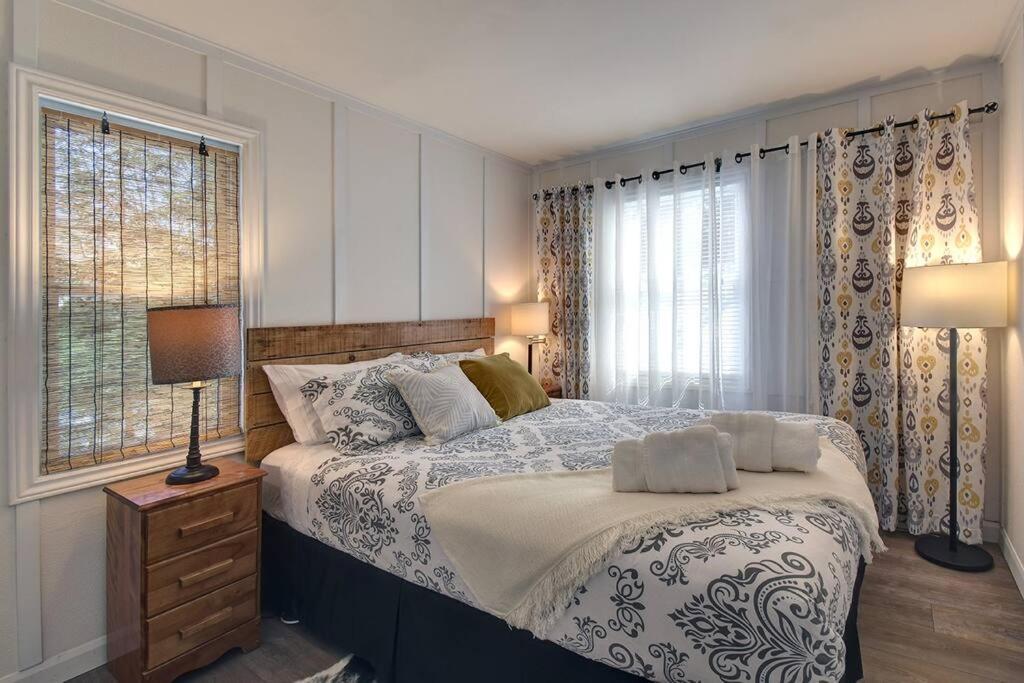 Emond - Petit Train Du Nord, Golf Et Chalet Mont-Tremblant