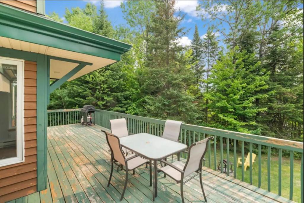 Townhouse On The Golf W Pool Access -aiglon 1748 Holiday home Mont-Tremblant