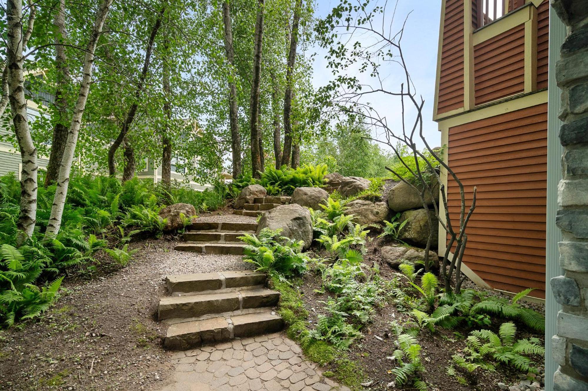 Les Eaux - 2bdrs W Pool & Hot Tub Near Village Holiday home *