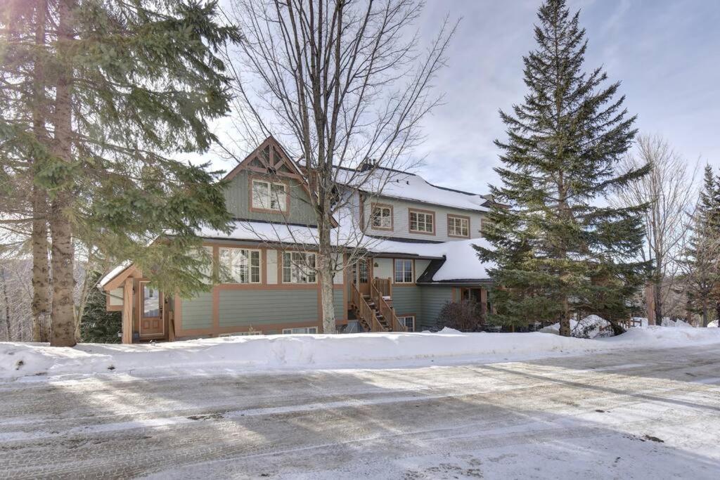 Les Falaises Tremblant Luxury Retreat Villa *