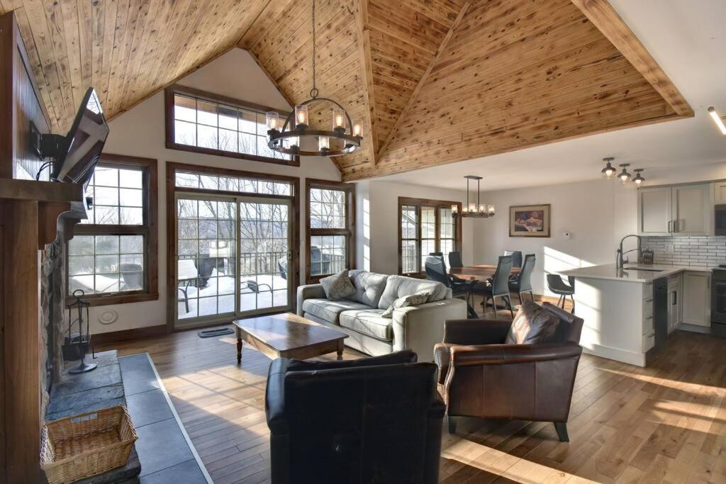 Les Falaises Tremblant Luxury Retreat Mont-Tremblant