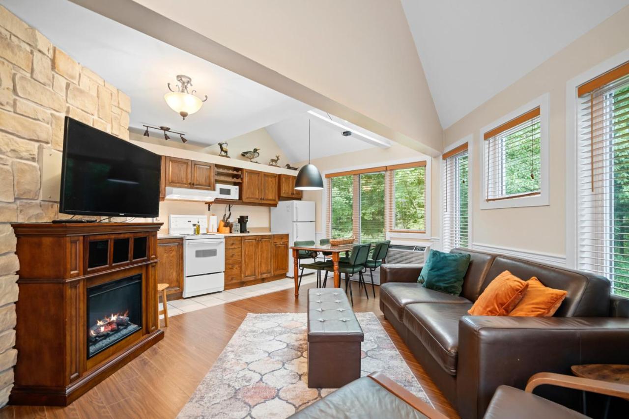 Tremblant Inout Pedestrian Village Holiday home Mont-Tremblant