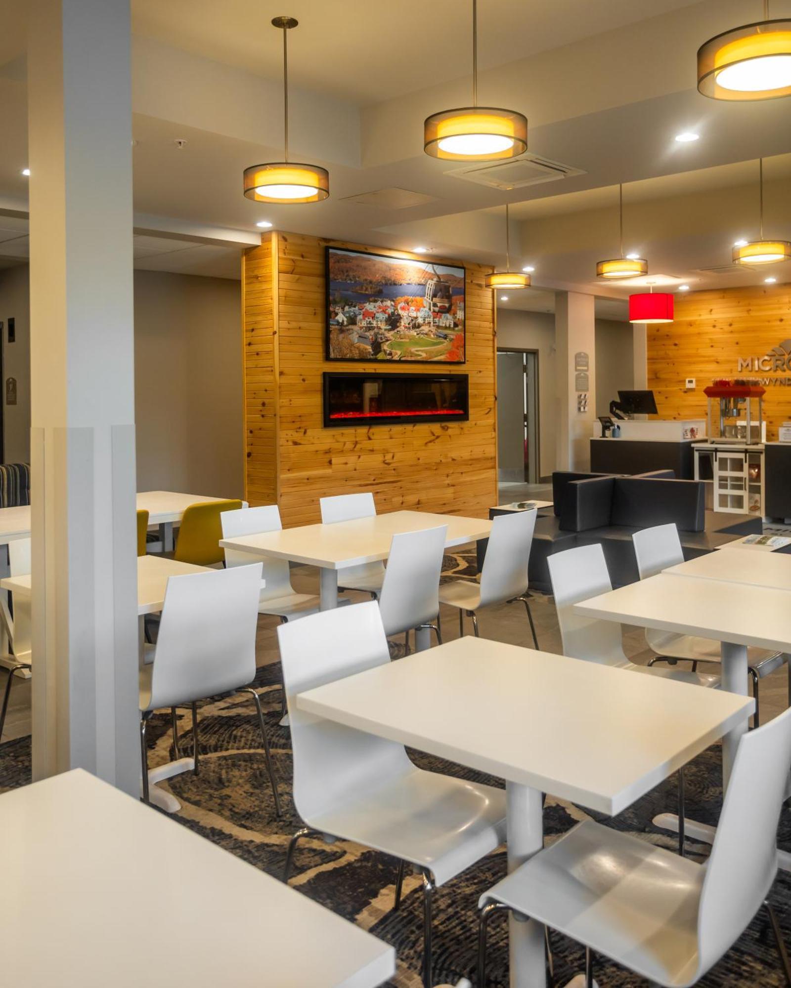 Microtel & By Wyndham Tremblant 3*