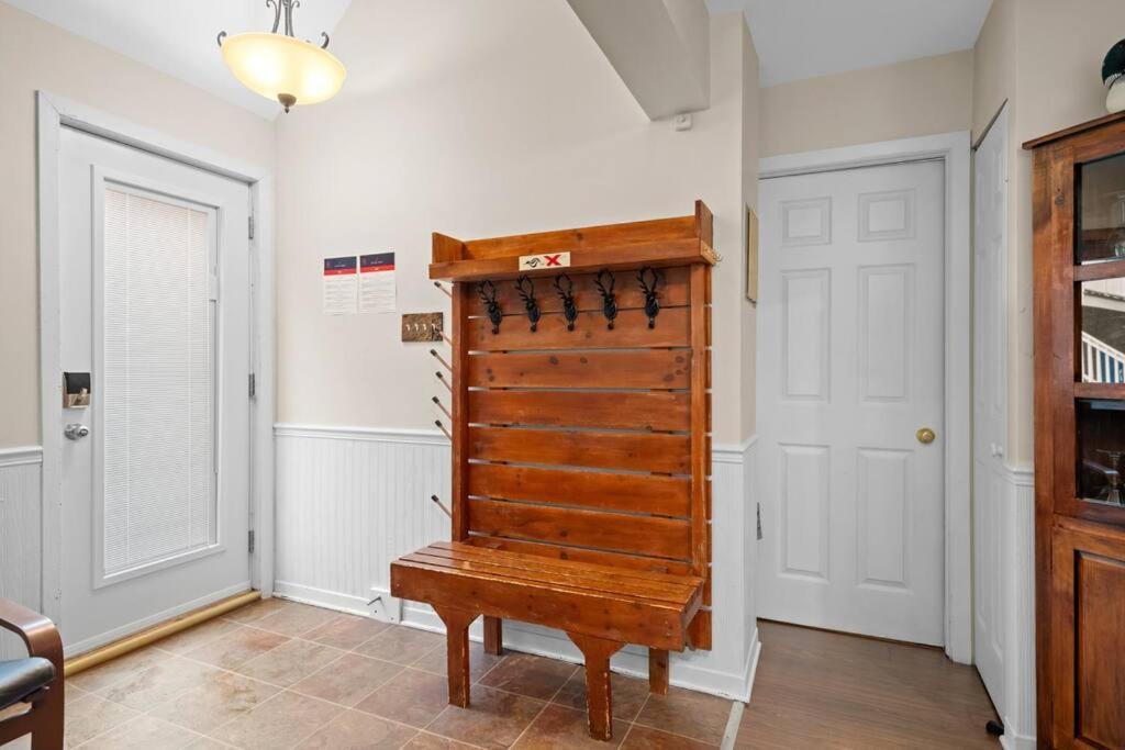Holiday home Tremblant Inout Pedestrian Village *