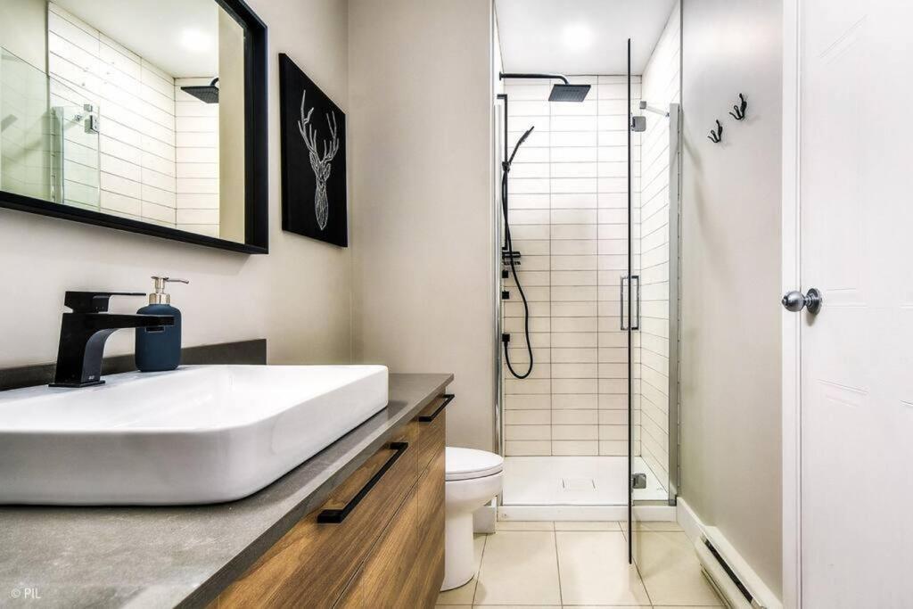 Apartment Chic Mt-tremblant With View On The By Denstays Mont-Tremblant