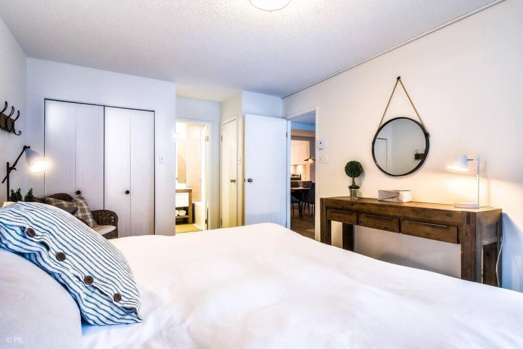 Apartment Chic Mt-tremblant With View On The By Denstays Mont-Tremblant