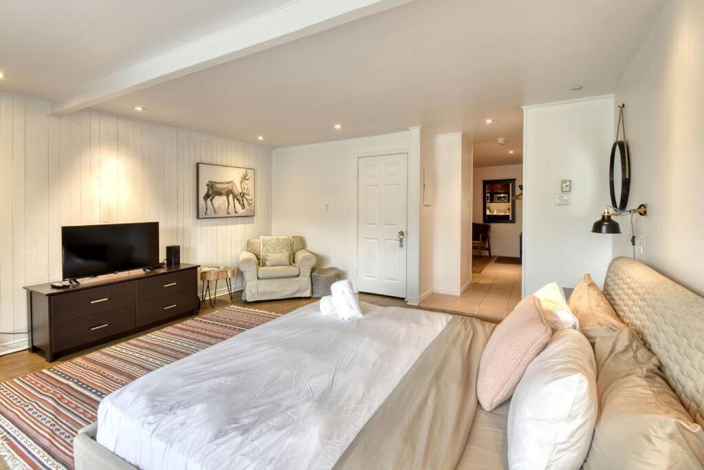 Apartment Du Lac Tremblant Cozy Lake View Loft Mont-Tremblant
