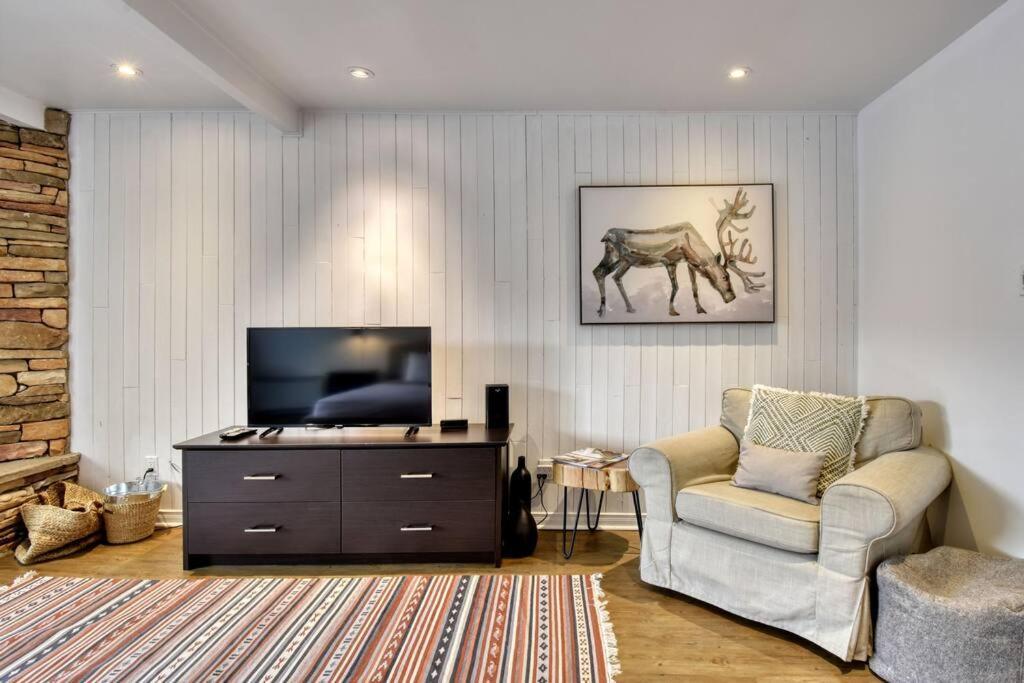 Apartment Du Lac Tremblant Cozy Lake View Loft