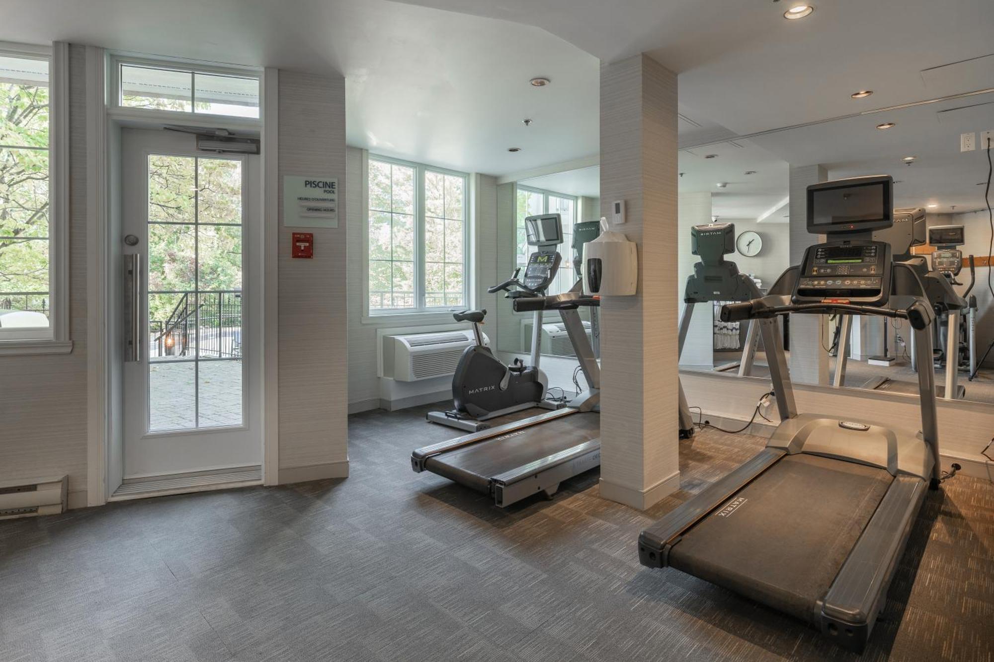 Resort Express & Tremblant By Ihg Mont-Tremblant