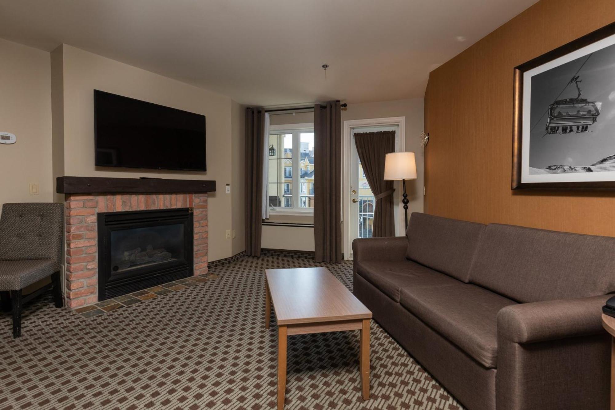 Express & Tremblant By Ihg Resort 4*