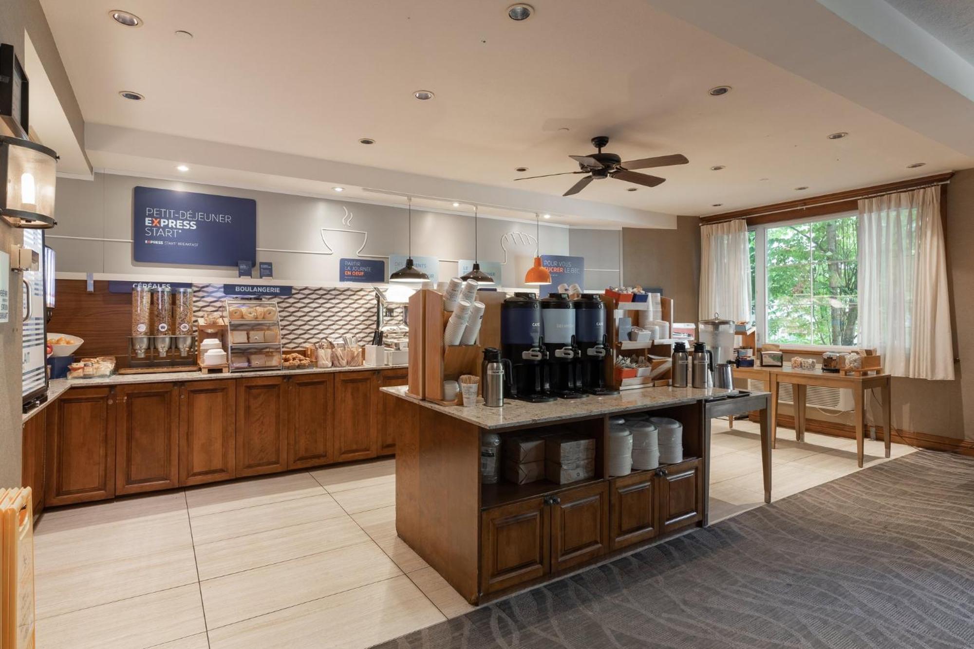Resort Express & Tremblant By Ihg Mont-Tremblant