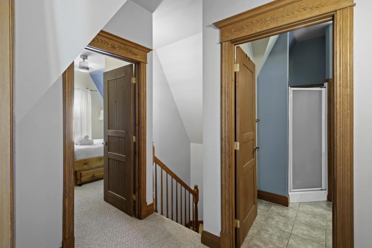 Apartment Plateau 236.5 - 3bdrs In Out With Pool Access