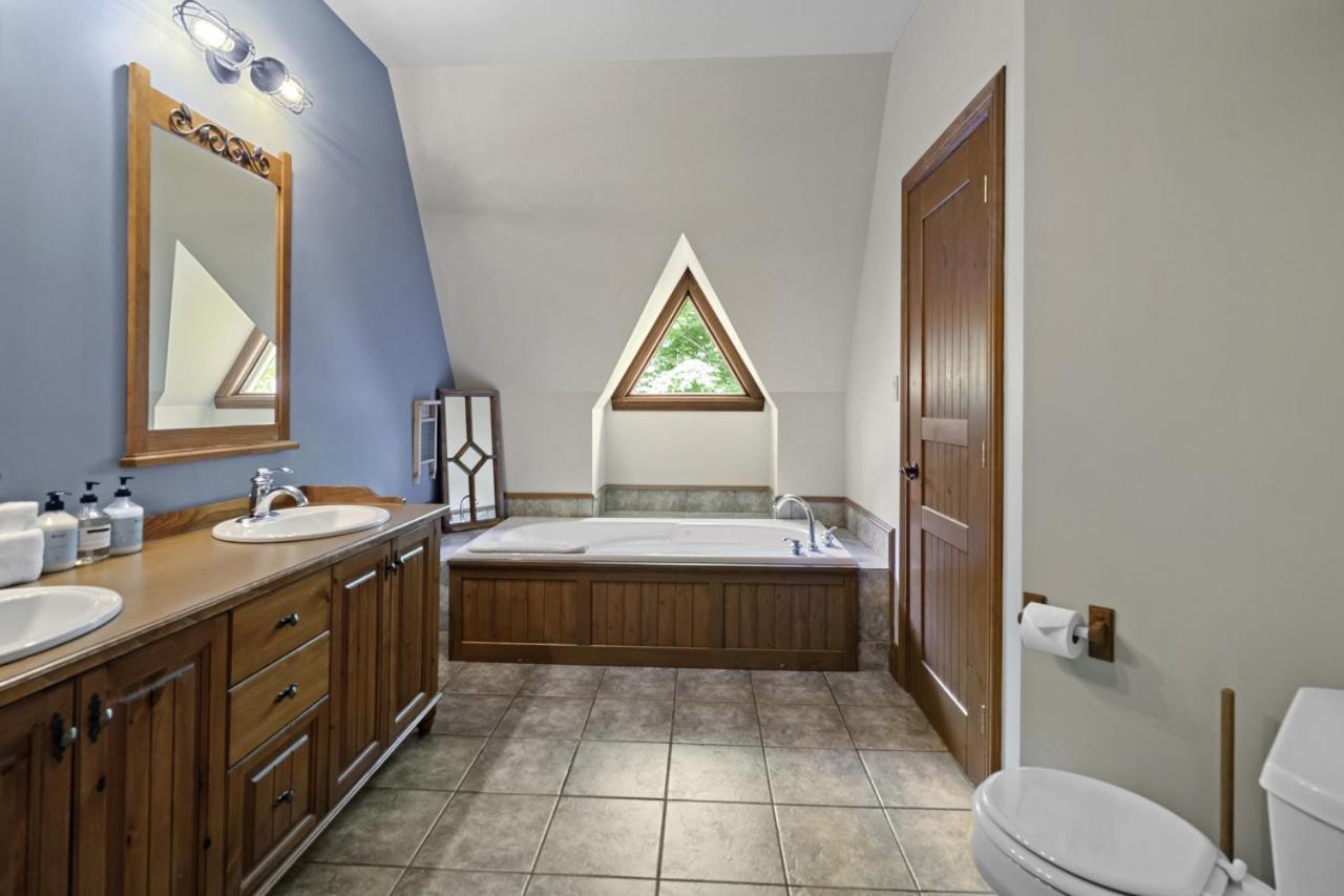 Plateau 236.5 - 3bdrs In Out With Pool Access Apartment