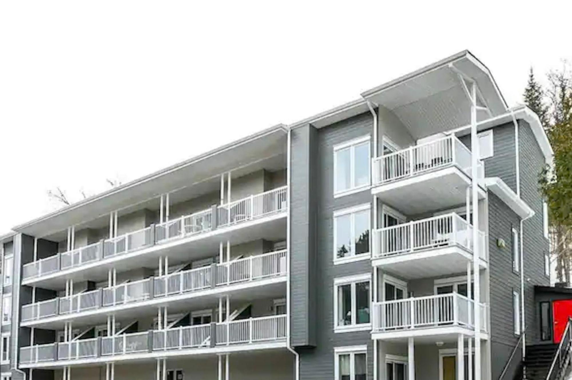 Moderne, Escapade Vacance, Vue Sur Montagnes Apartment Mont-Tremblant