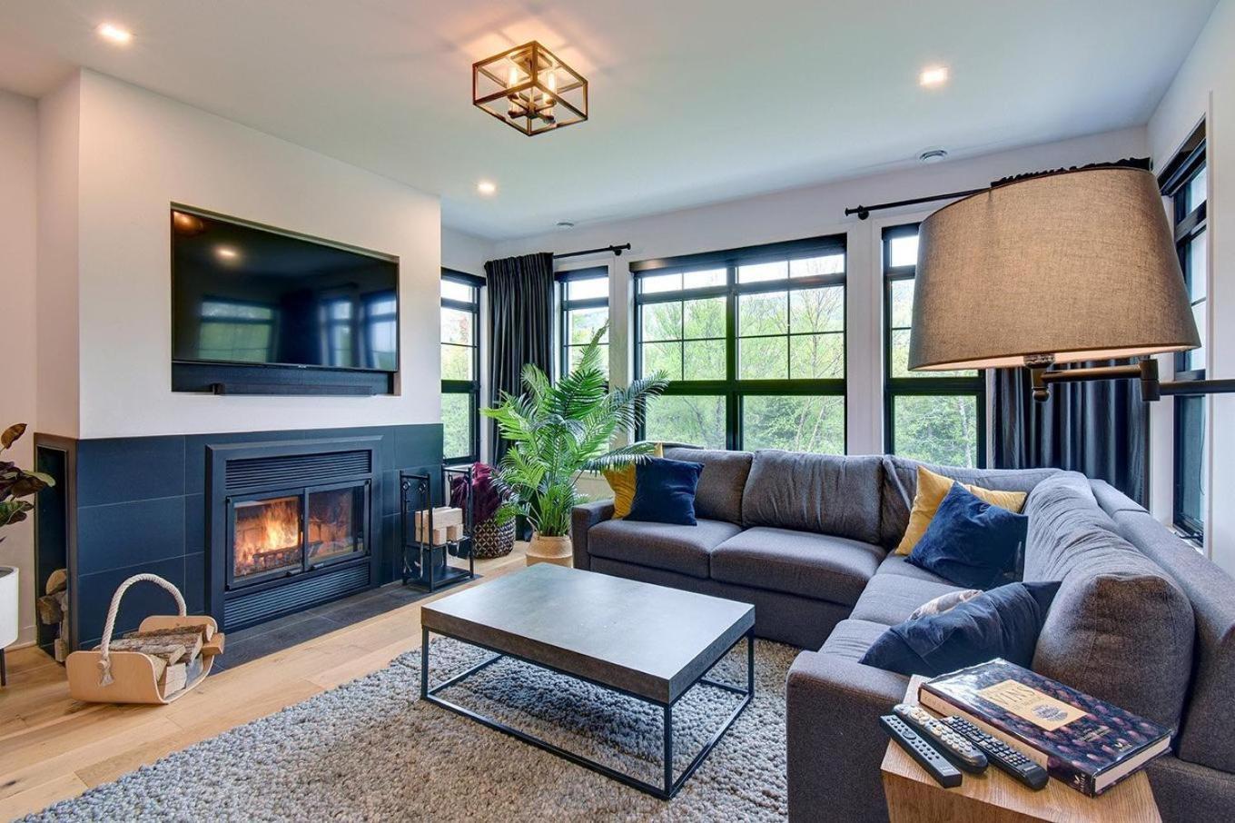 Beautiful Located In Apartment *