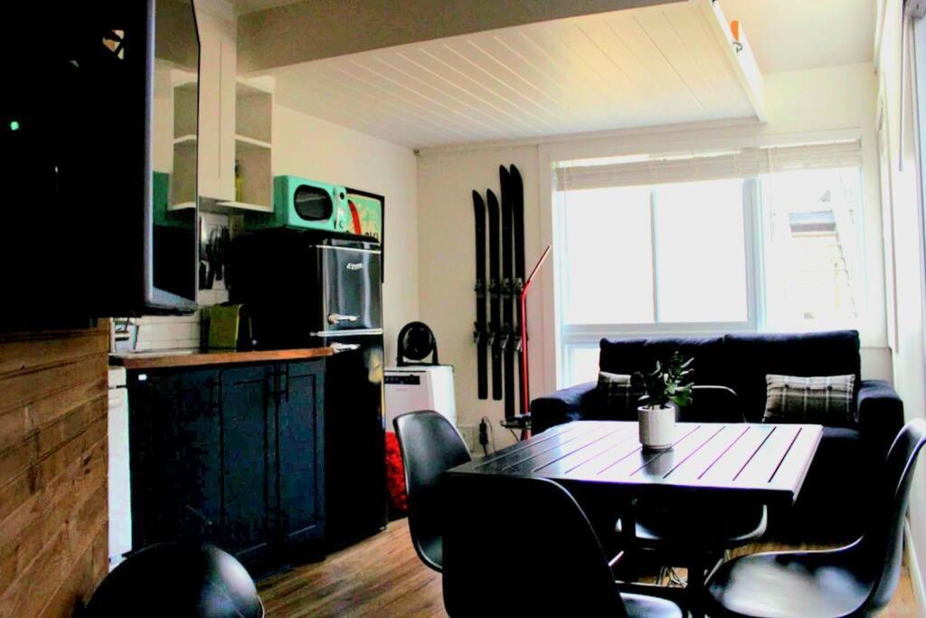 Le Minimaliste Elegant Apartment *