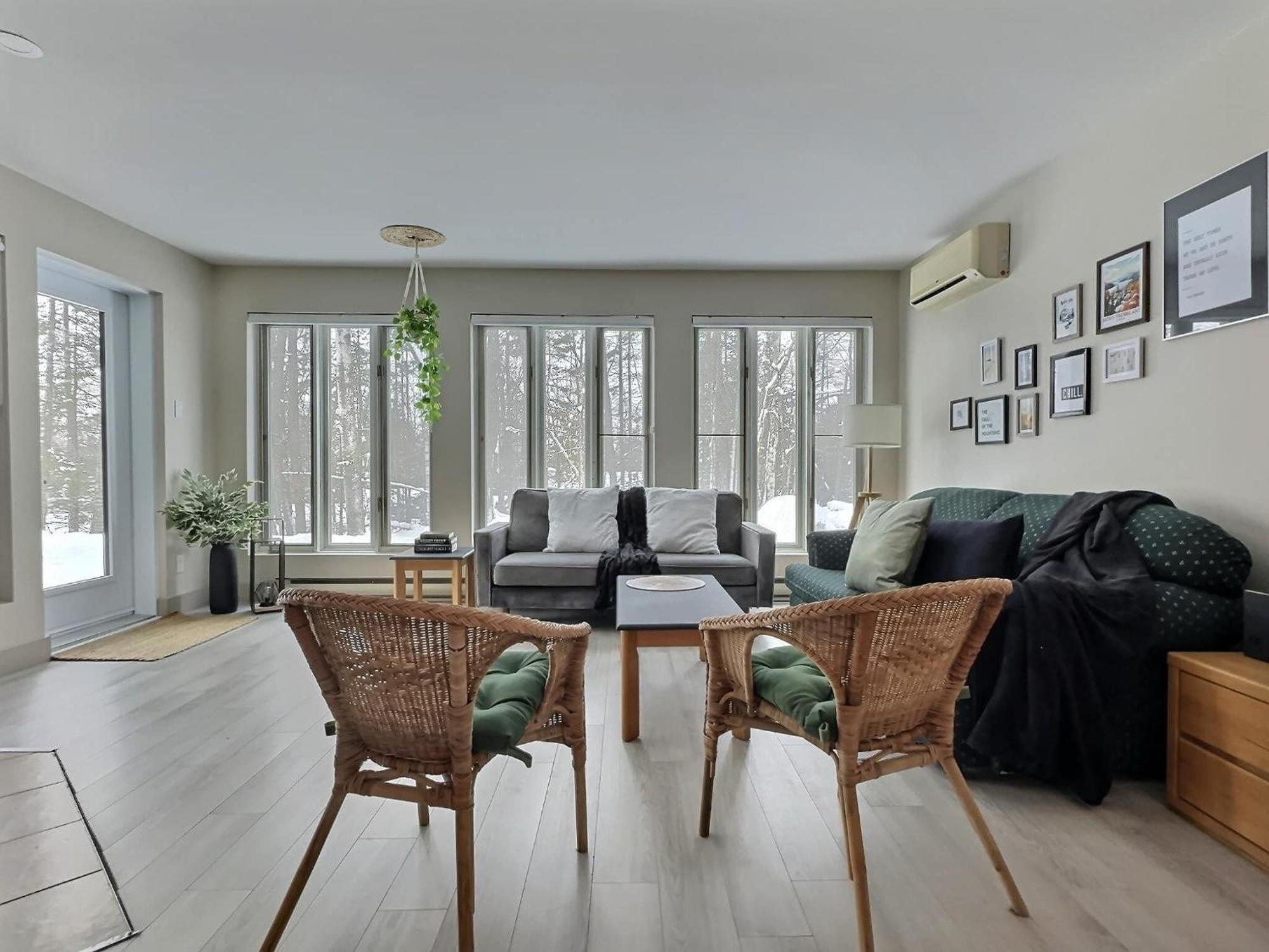 The Sunny Paradise Apartment