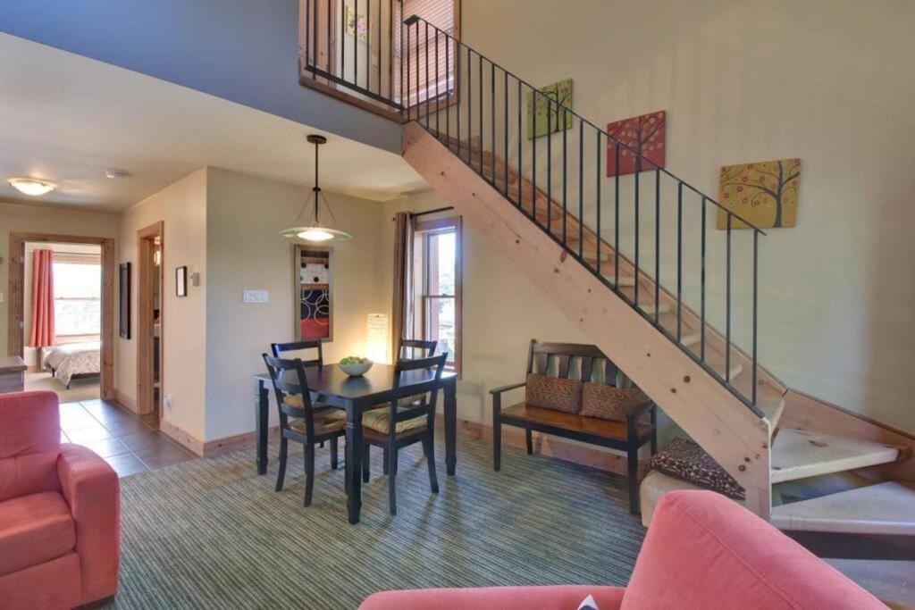Tremblant Walking Distance From Activities Chalet *