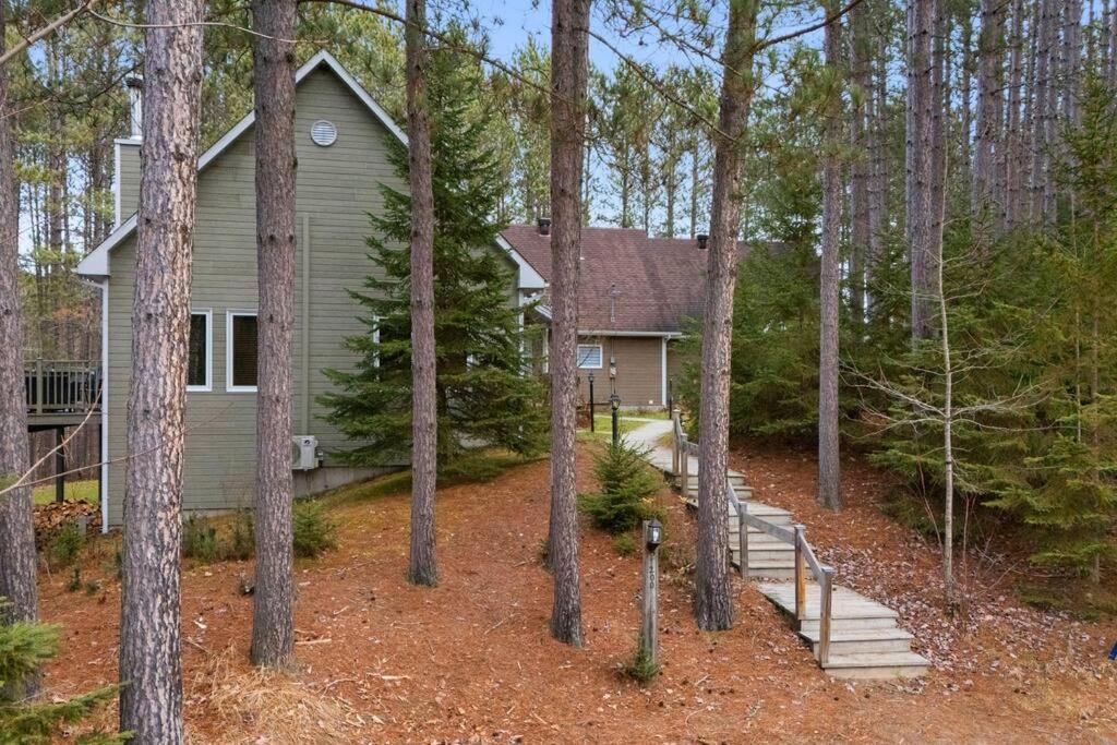 Le Champetre Tremblant 2bdrs W Fireplace Holiday home *