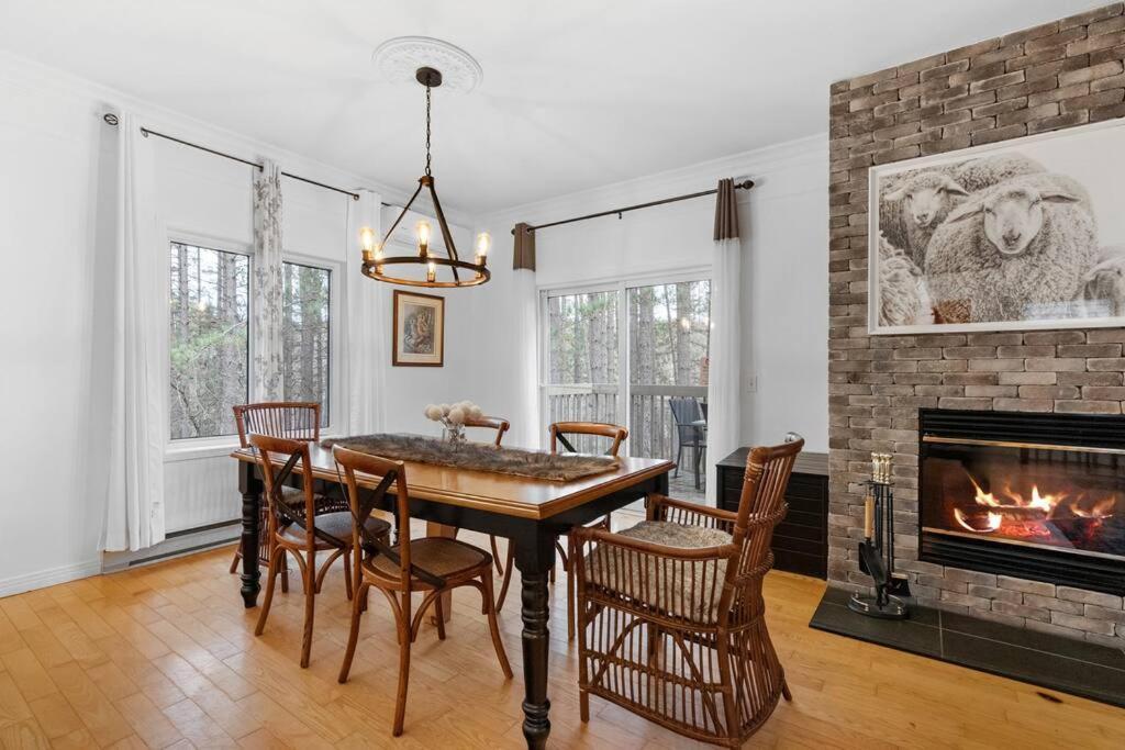 Le Champetre Tremblant 2bdrs W Fireplace Holiday home *